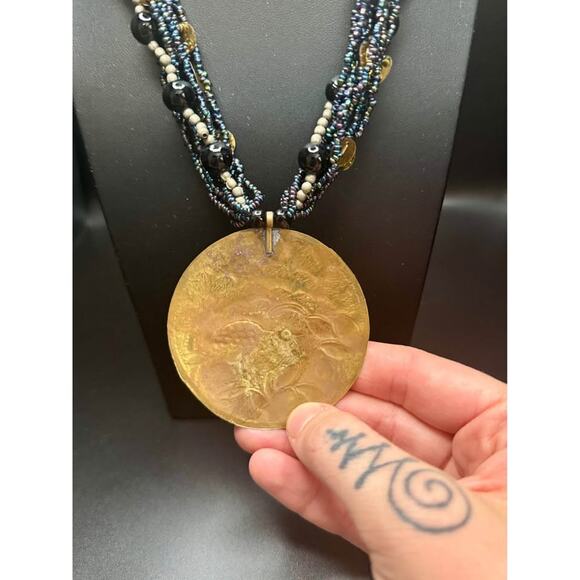 Vintage Handcrafted Brass Etched Bird Pendant with Beaded Collar Necklace - Picture 6 of 10